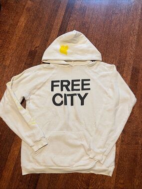 VINTAGE 2000s FreeCity Neighborhood Pullover Hoodie - Cream / Size 1 (small)